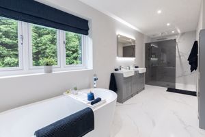 Photo 16- click for photo gallery